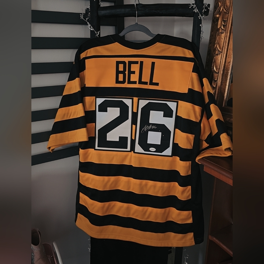Signed "Throw Back" Le'veon Bell Steelers Jersey